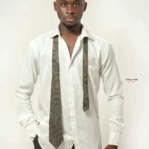 TOUTE PREMIÈRE COUVERTURE INFLUENCE.